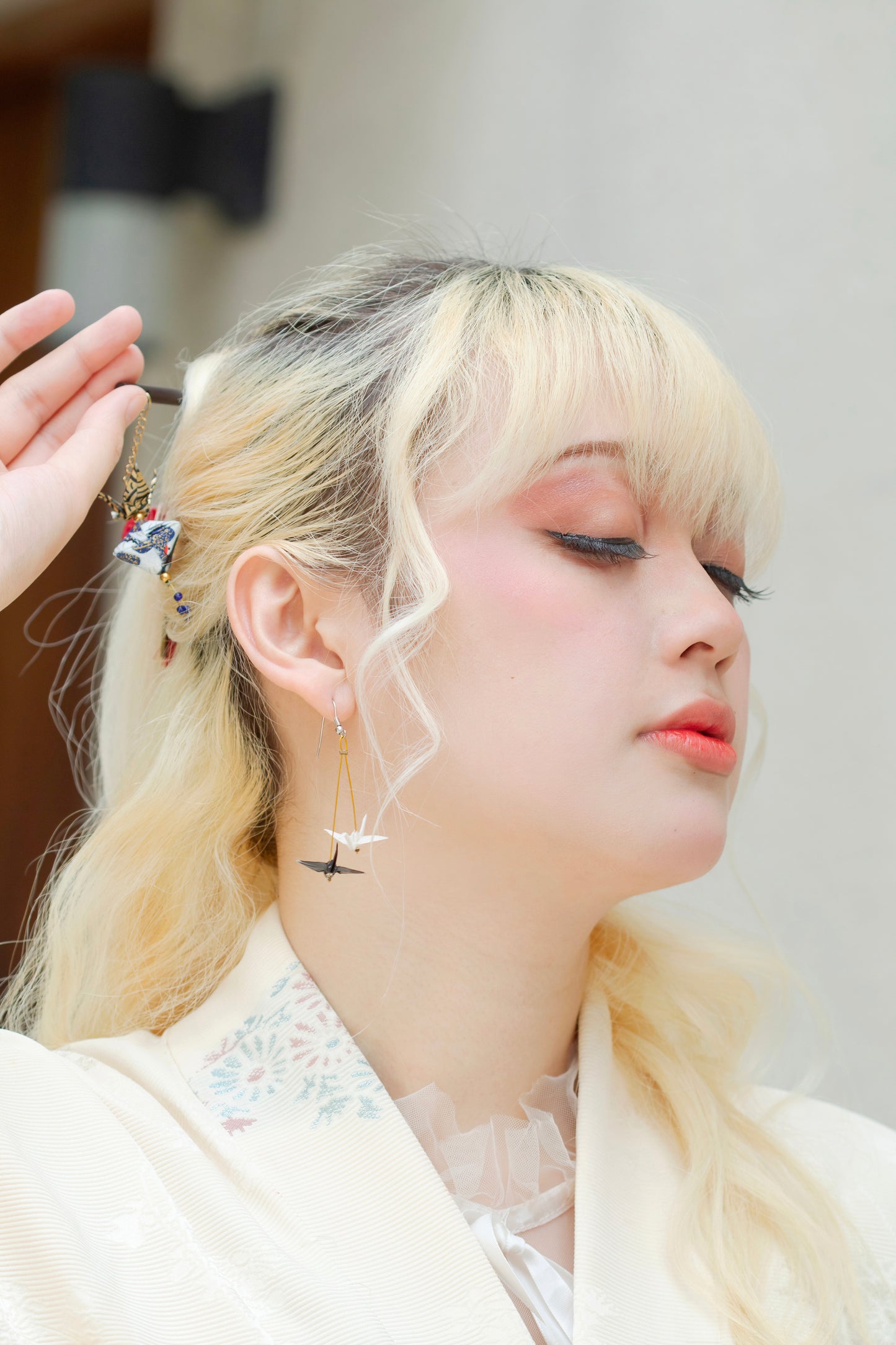 Double mini Crane Black & White Origami Earrings