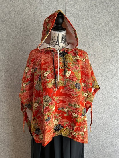 Hooded Poncho | Red | Size 2