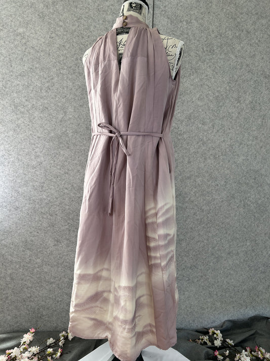 Lilac kimono halter dress with back waist tie and wave hem, back view