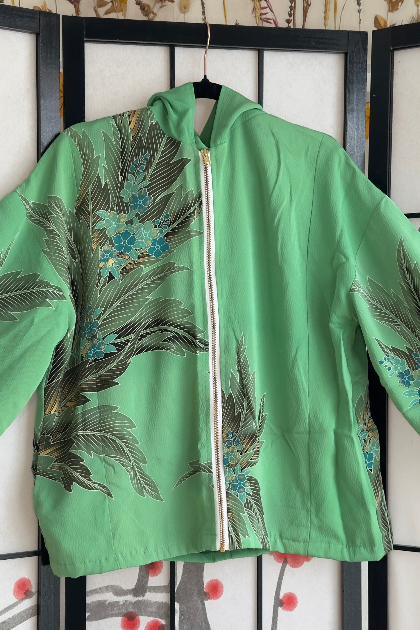 Upcycled Kimono Regular Hoodie with Zipper Green hand Painted