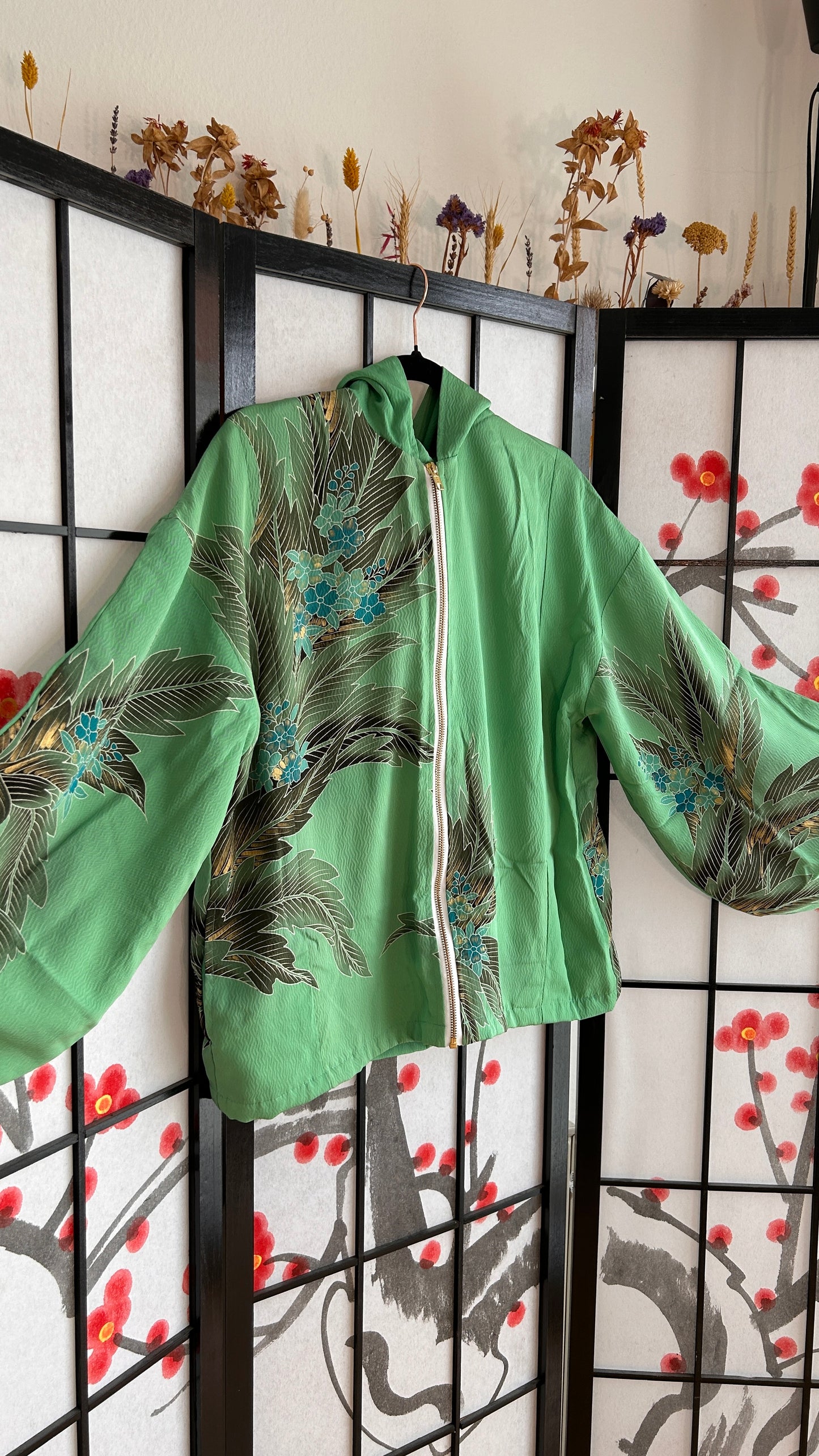Upcycled Kimono Regular Hoodie with Zipper Green hand Painted