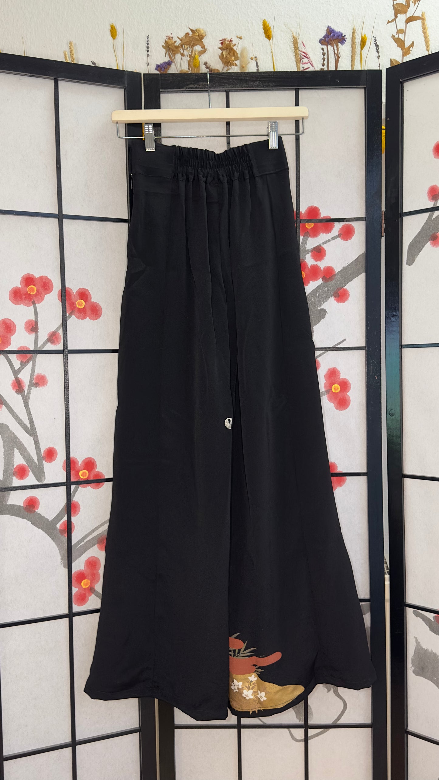 Palazzo Pants (Waist 58-66 cm) Upcycled Kimono Black