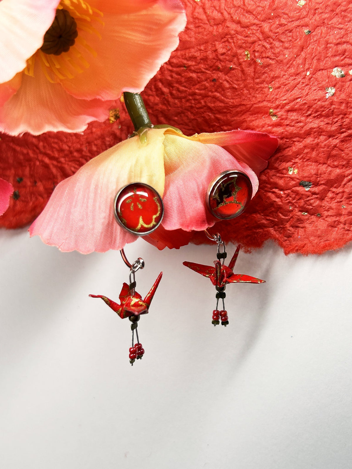 Crane & Cabochon Origami Earrings | Silver – Pattern 6, red